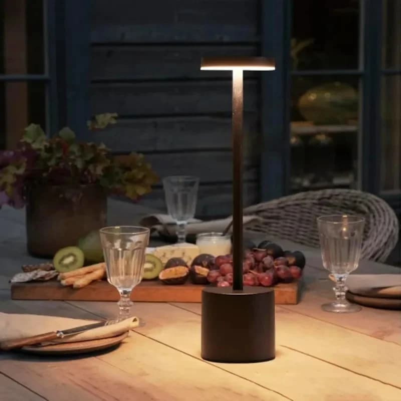 USB-tölthető, fényerőszabályozható modern LED asztali lámpa
